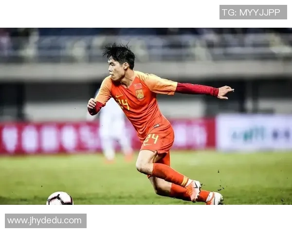 南京足球队以52分稳居选拔赛积分榜首位展现强劲实力