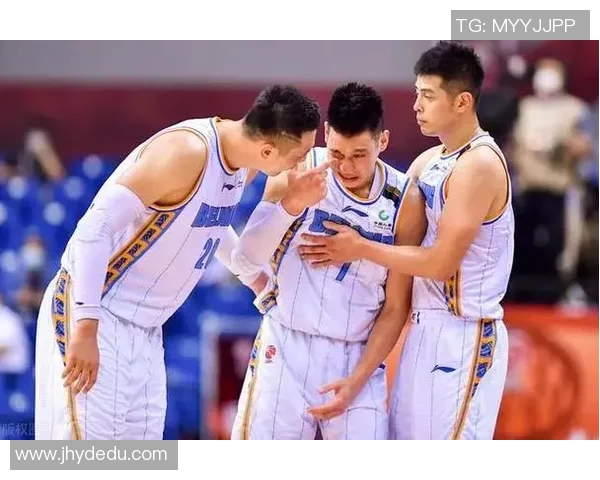 深圳篮球队与广州篮球队赛后复盘分析比赛节奏与战术对决